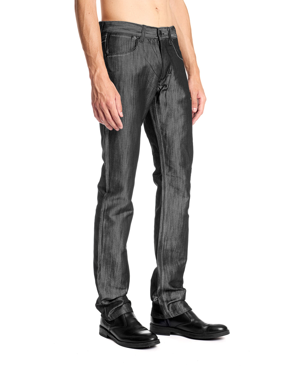 Jeans effetto metallico