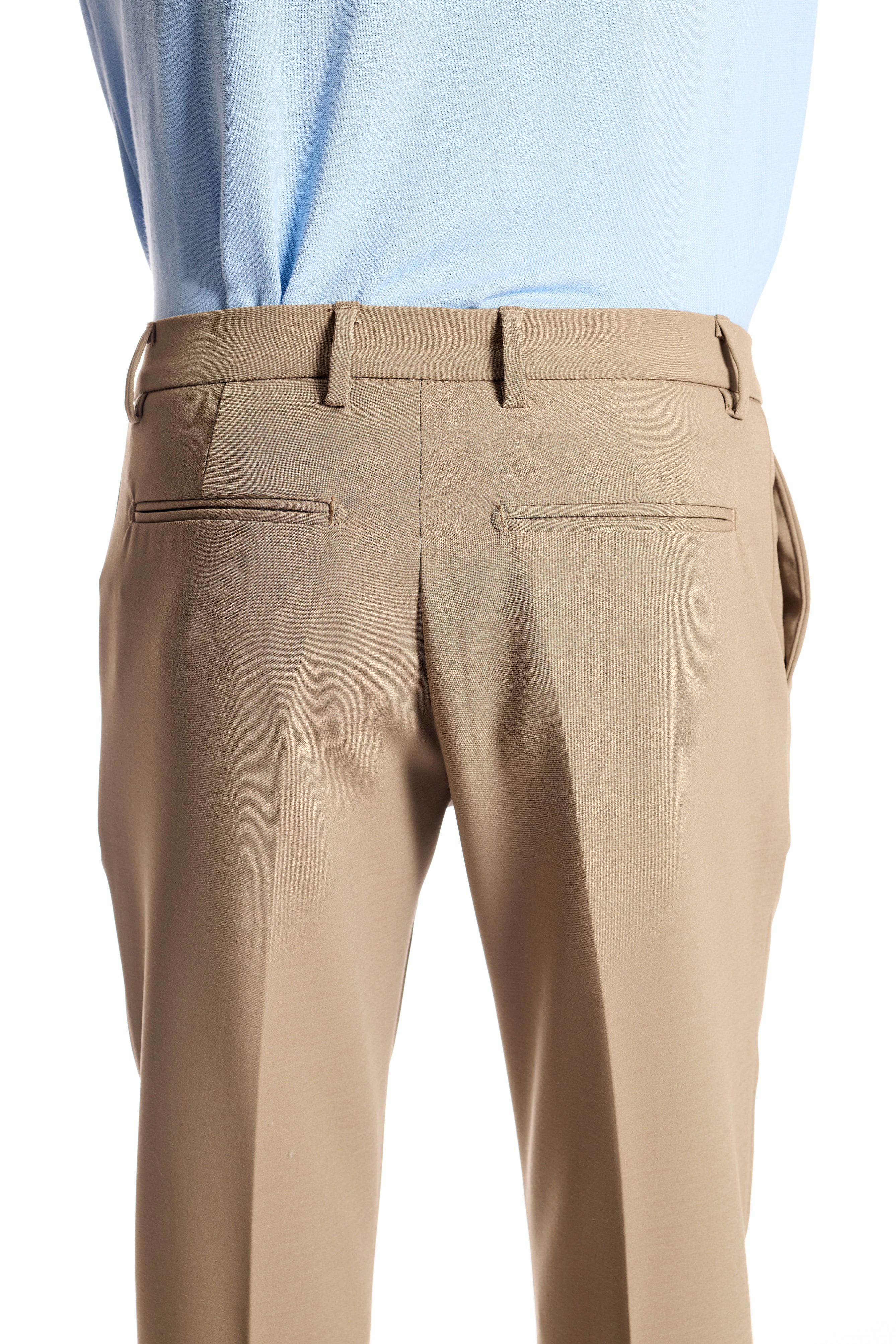 Pantalone slim regular in tessuto stretch ritorto