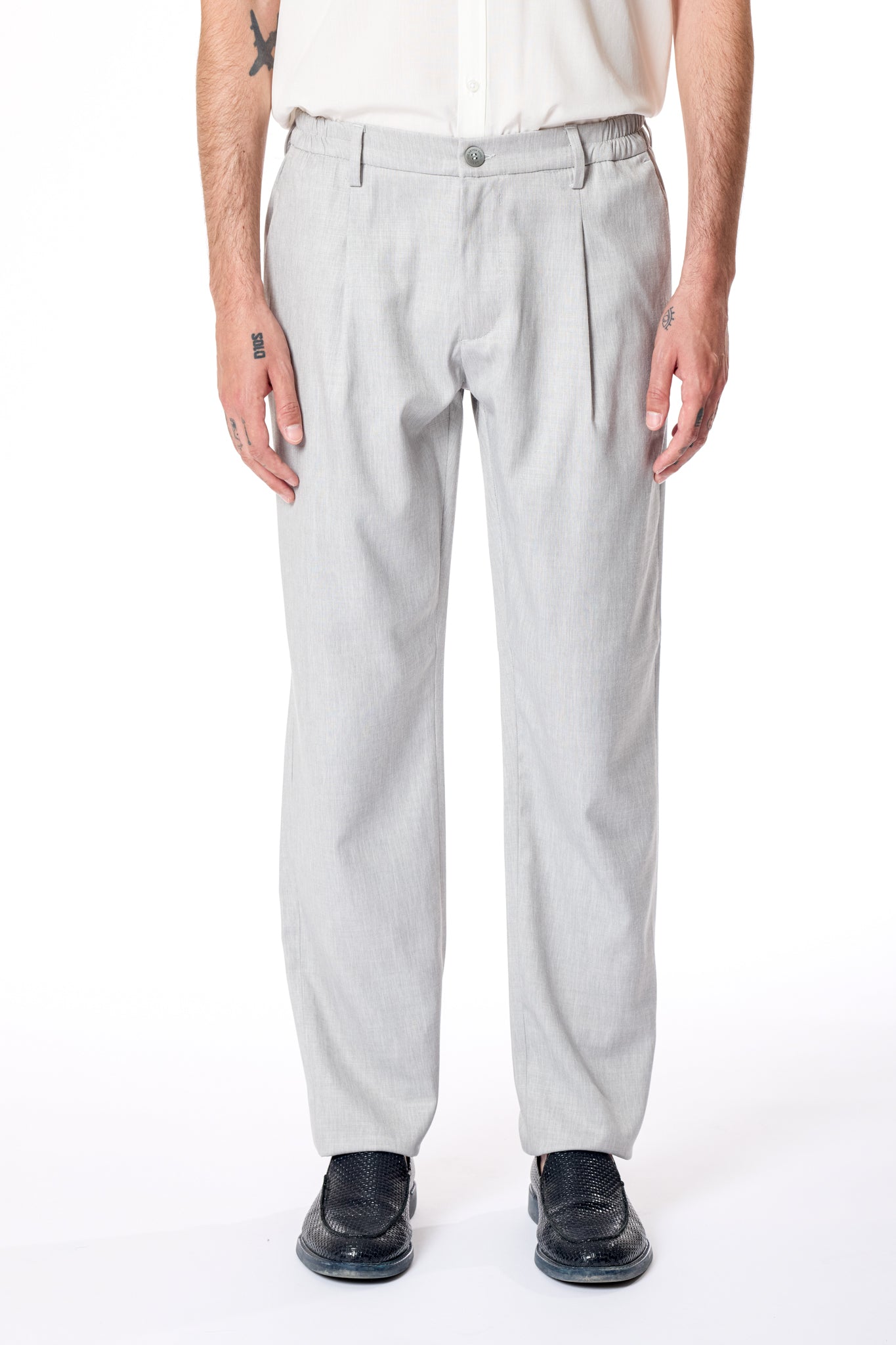 pantalone con pince